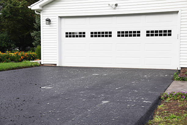 Custom Trim and Detailing for Siding in Lamont, CA